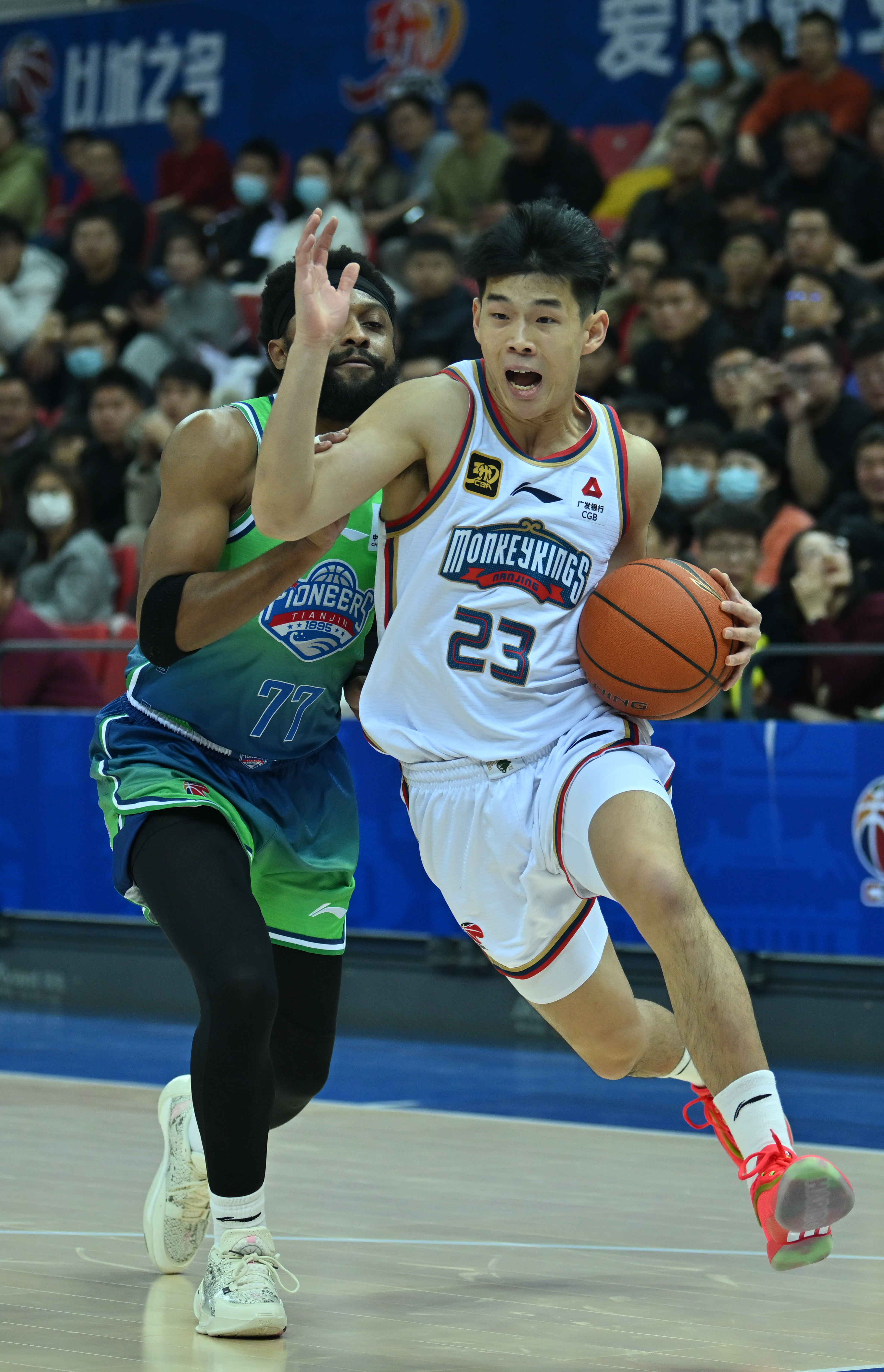 CBA常规赛清晨再迎强敌,克里夫兰骑士调整名单,主帅态度:震撼外界,训练强度明显提升 CBA常规赛清晨再迎强敌,克里夫兰骑士调整名单,主帅态度:震撼外界,训练强度明显提升