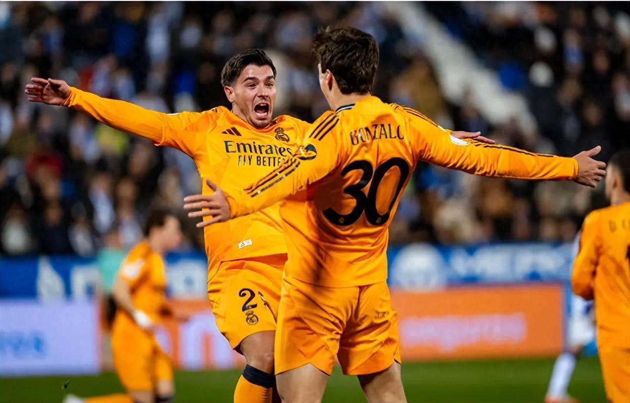 乐鱼-加时末段国王杯焦点战；法兰克福伤情更新；更衣室稳定；团队化学反应显著-乐鱼